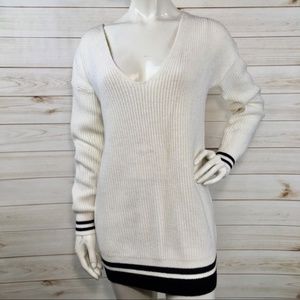 BP. Cross Back Oversized Chunky Knit V Neck Sweater